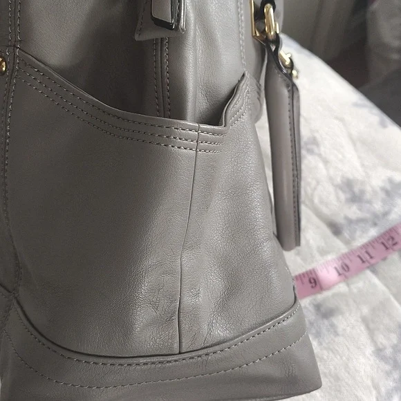 Tignanello Pretty Pockets Grey Leather Shoulder Bag - Picture 4 of 10